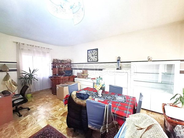 casa indipendente in affitto a Bra