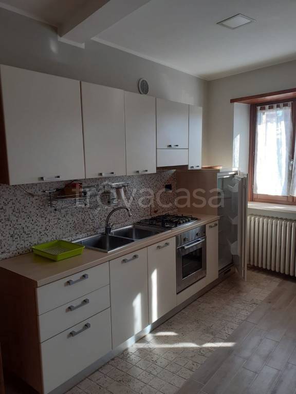 appartamento in affitto a Bra in zona Pollenzo