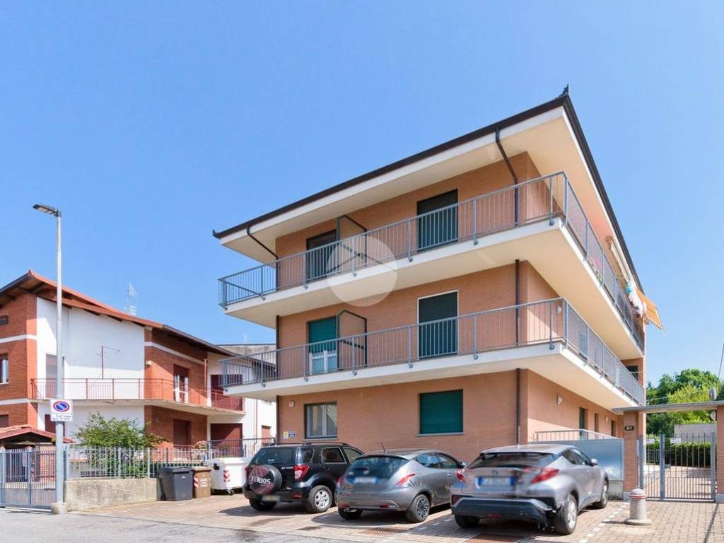 appartamento in affitto a Bra