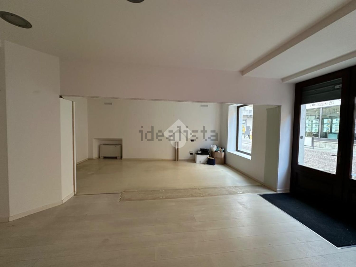 negozio in affitto a Bra