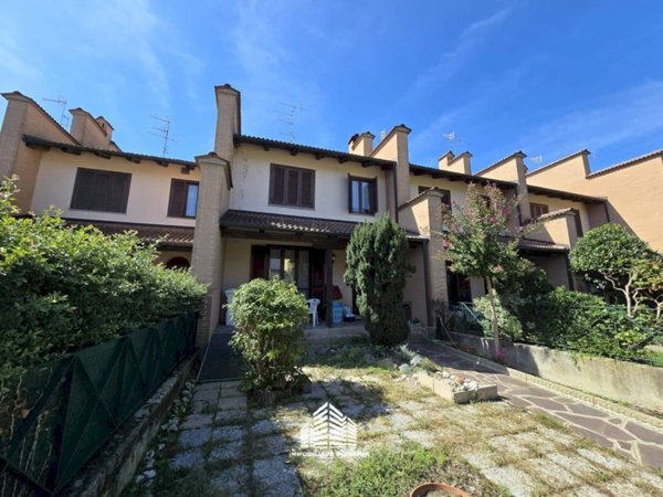 casa indipendente in affitto a Bra