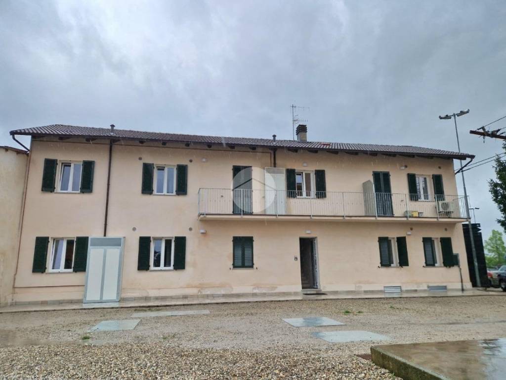 appartamento in affitto a Bra in zona Pollenzo