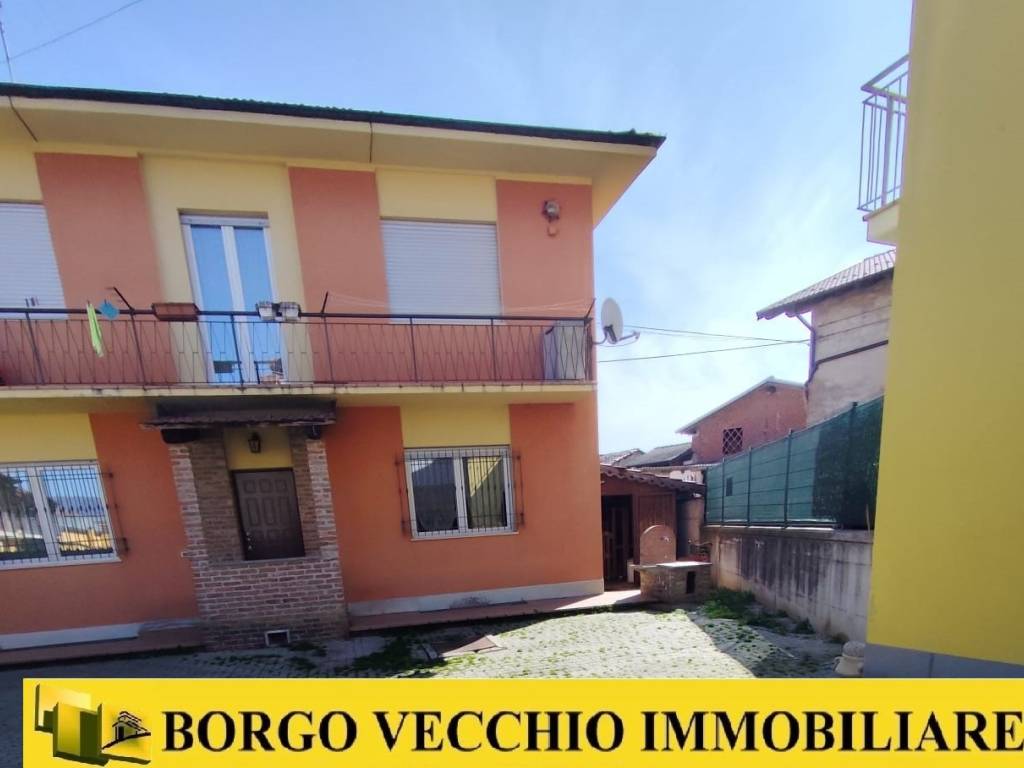 casa indipendente in affitto a Busca in zona San Rocco