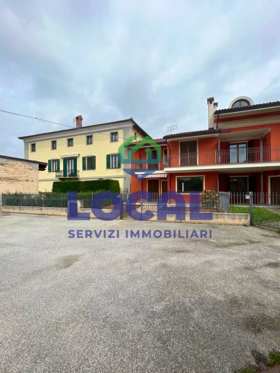 casa indipendente in affitto a Busca