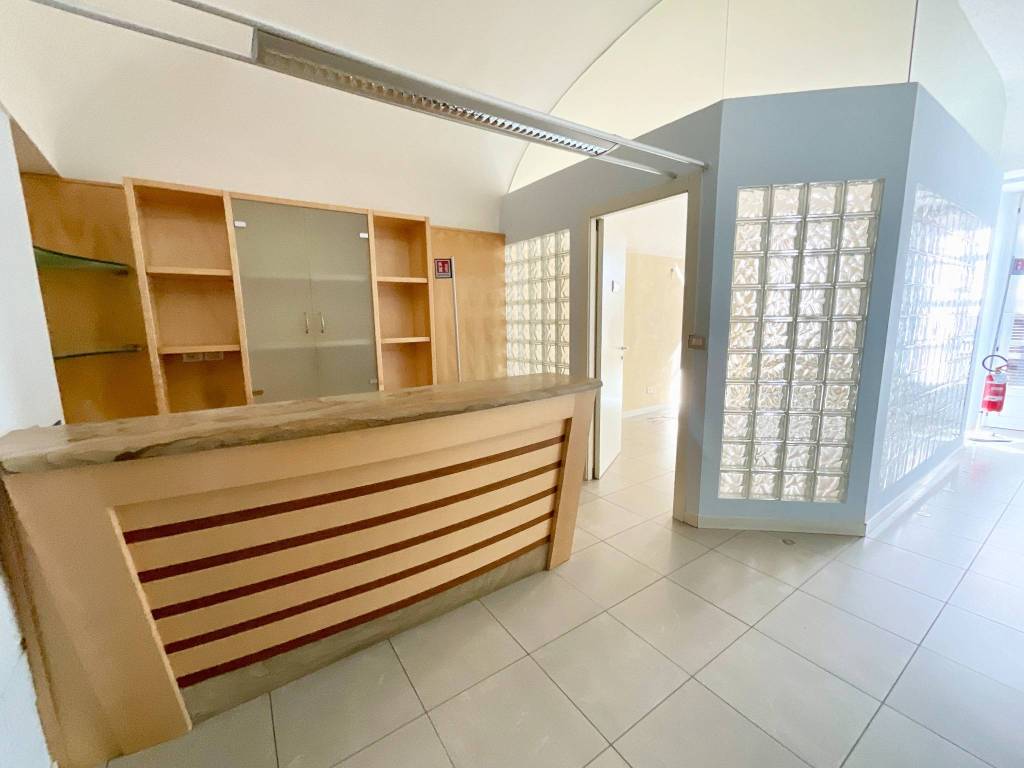 ufficio in affitto a Busca