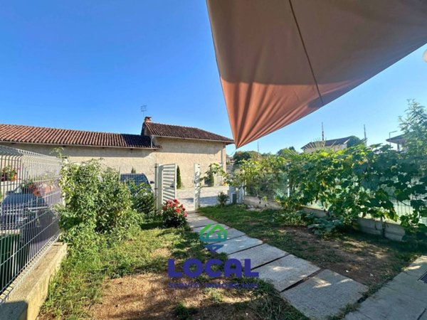 casa indipendente in affitto a Busca