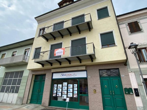 ufficio in affitto a Canale