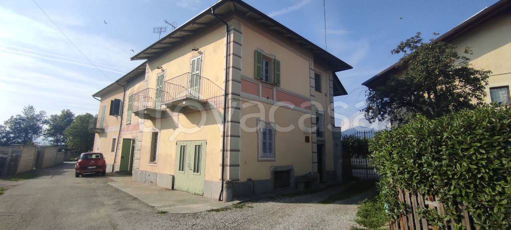 appartamento in affitto a Caraglio