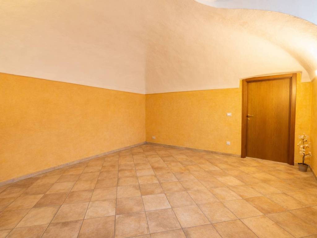 appartamento in affitto a Caraglio