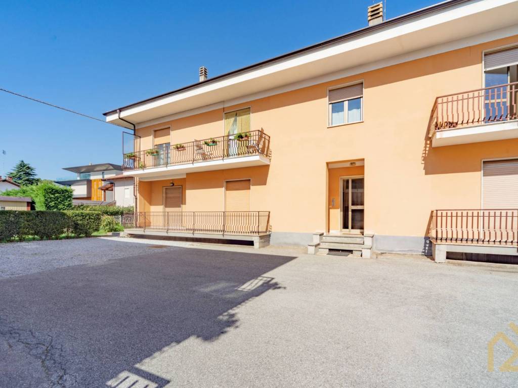 appartamento in affitto a Caraglio