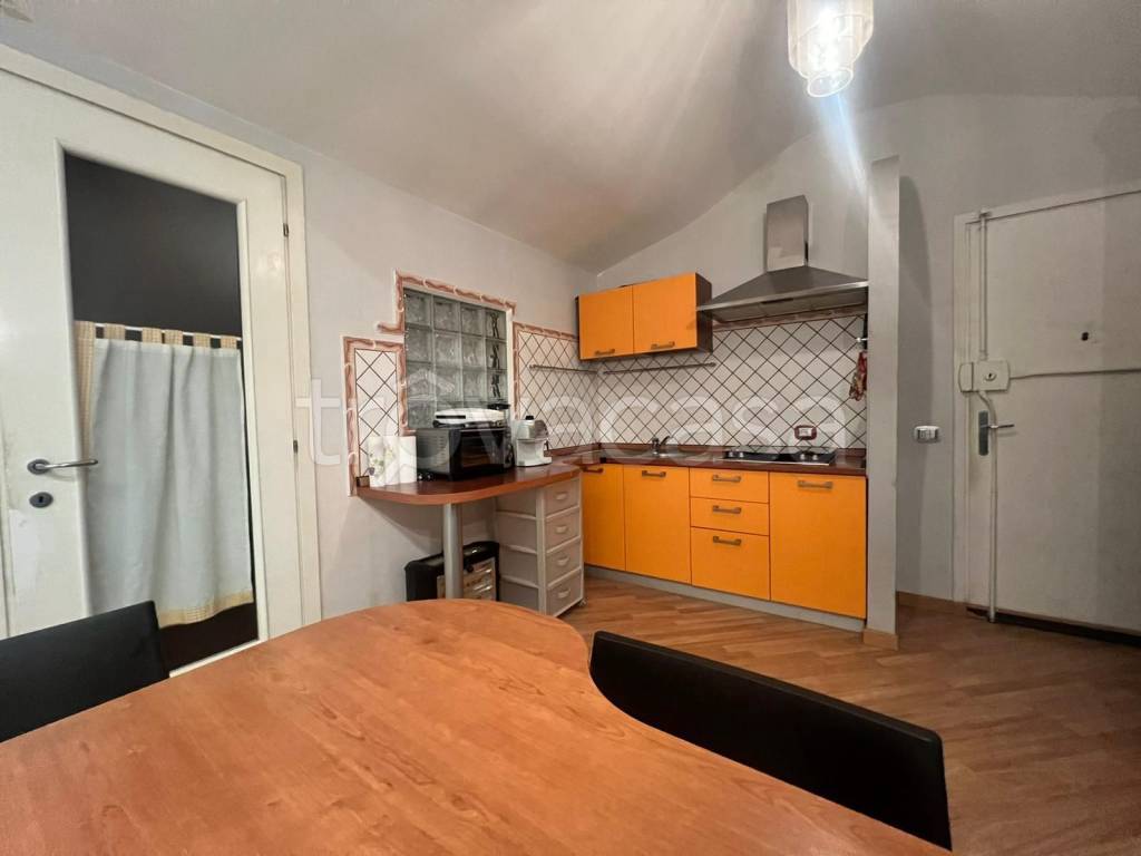 appartamento in affitto a Castagnito