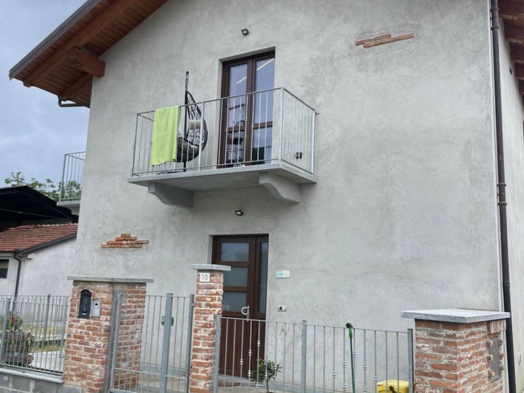 appartamento in affitto a Castelletto Stura