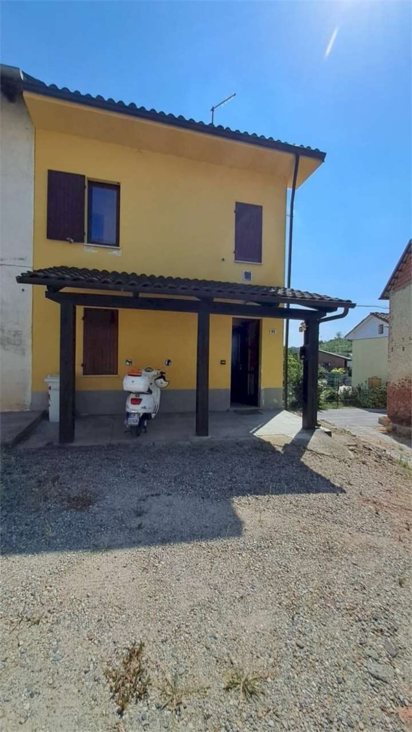bifamiliare in affitto a Castellinaldo d'Alba