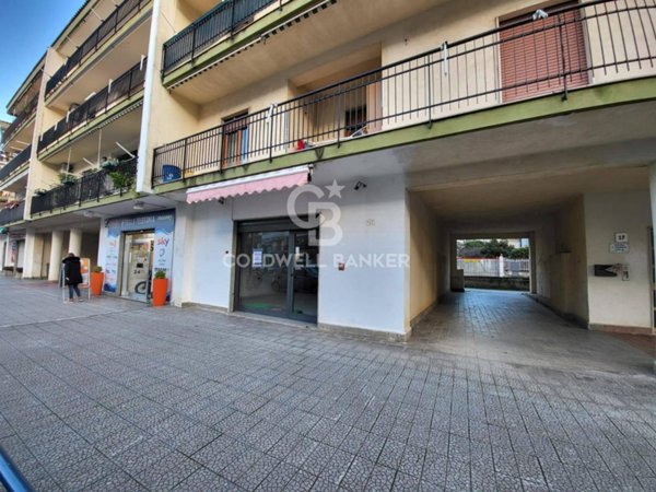 locale commerciale in affitto ad Agropoli