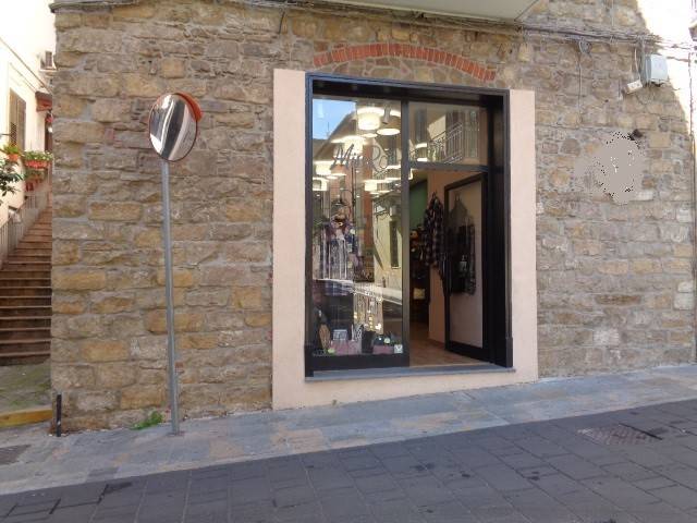 negozio in affitto ad Agropoli