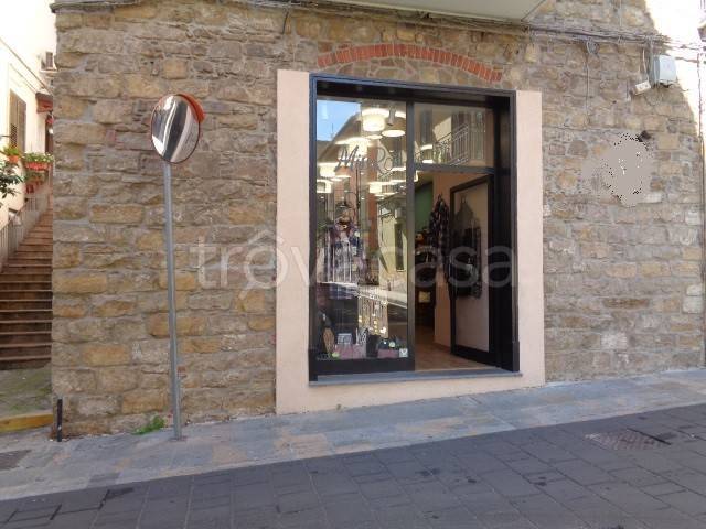 negozio in affitto ad Agropoli