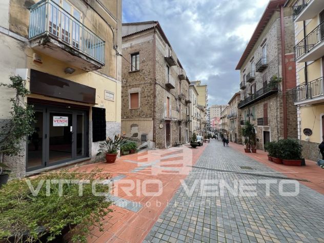 locale commerciale in affitto ad Agropoli