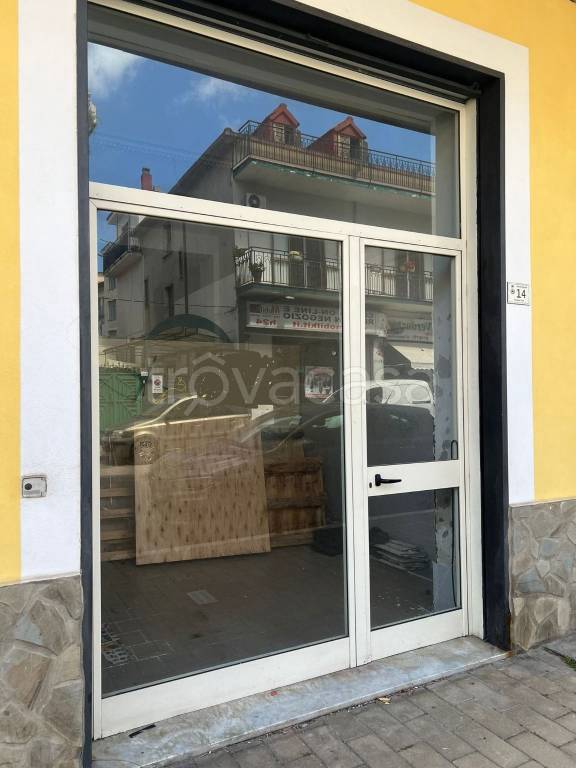 negozio in affitto ad Agropoli