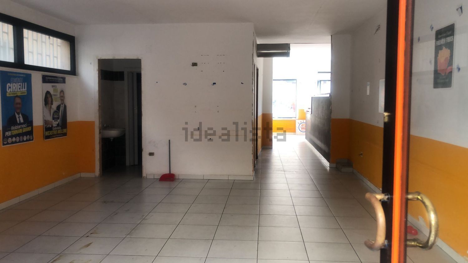 locale commerciale in affitto ad Agropoli