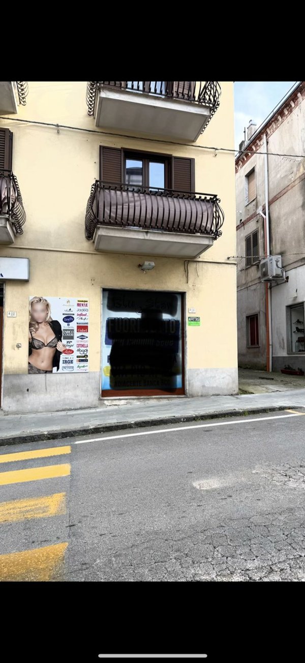 locale commerciale in affitto ad Agropoli