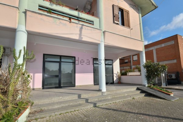 locale commerciale in affitto ad Agropoli