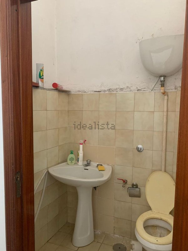 ufficio in affitto ad Albanella
