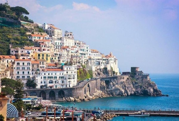 locale commerciale in affitto ad Amalfi