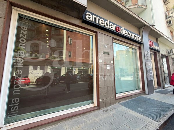 locale commerciale in affitto ad Angri