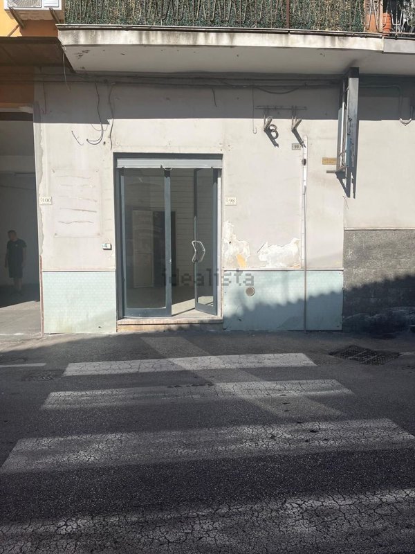 locale commerciale in affitto ad Angri