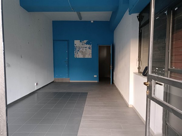 negozio in affitto a Baronissi