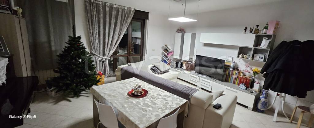 appartamento in affitto a Baronissi in zona Antessano