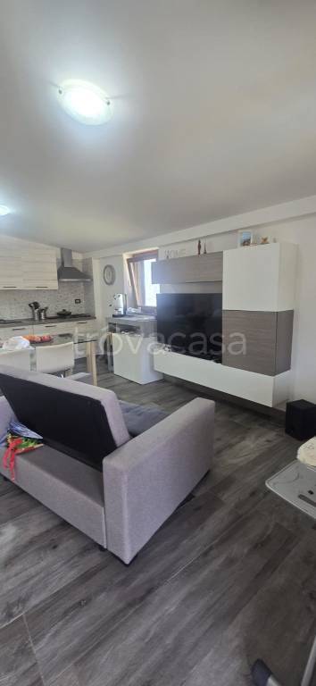 appartamento in affitto a Baronissi in zona Caprecano