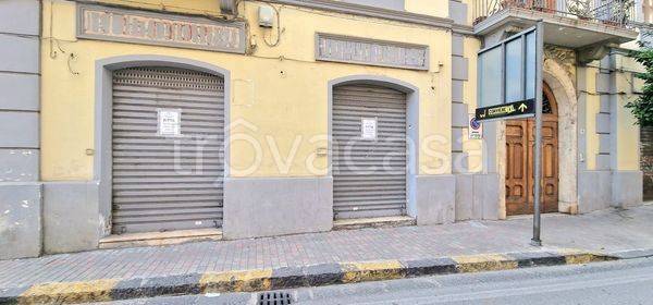 quadrivano in affitto a Battipaglia in zona Centro Città