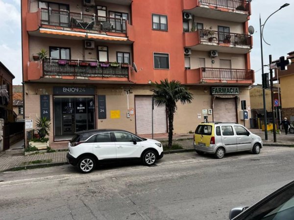 locale commerciale in affitto a Battipaglia