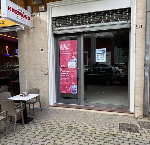 negozio in affitto a Battipaglia