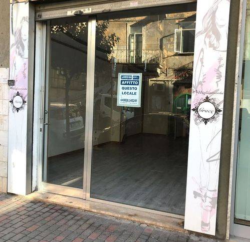 negozio in affitto a Battipaglia in zona Centro Città
