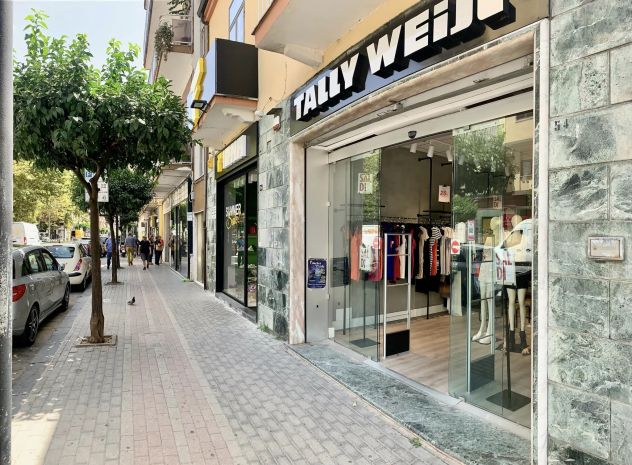 locale commerciale in affitto a Battipaglia in zona Centro Città