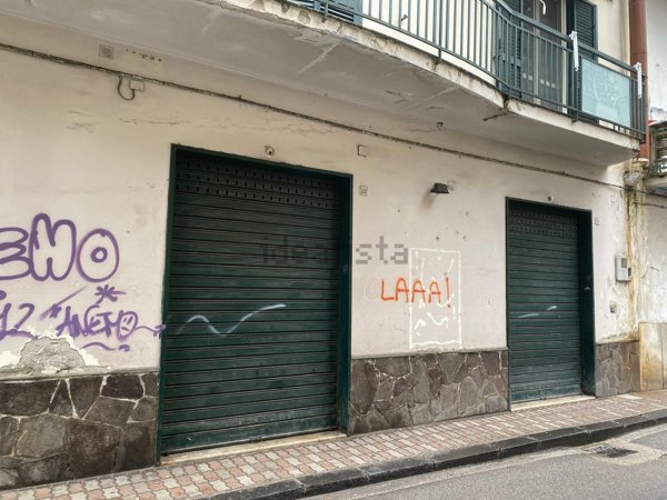 locale commerciale in affitto a Battipaglia