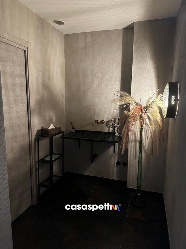 negozio in affitto a Battipaglia in zona Centro Città