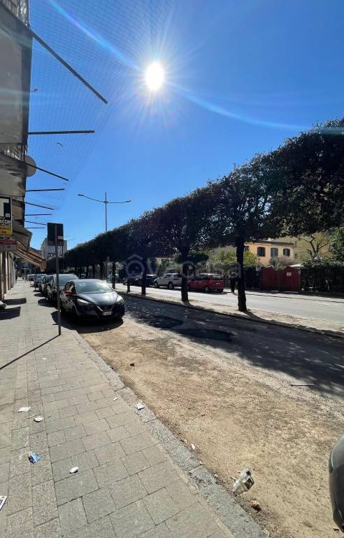 negozio in affitto a Battipaglia