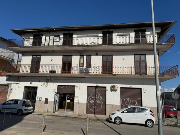 locale commerciale in affitto a Battipaglia
