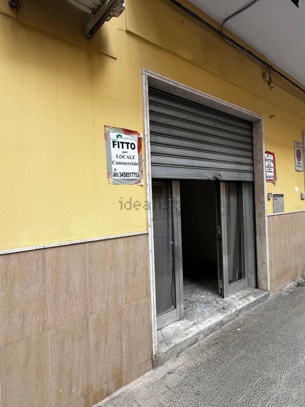locale commerciale in affitto a Battipaglia in zona Centro Città