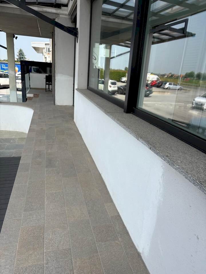 negozio in affitto a Cervasca in zona San Defendente