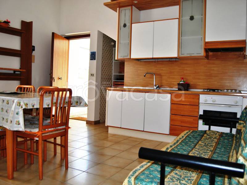 appartamento in affitto a Capaccio Paestum in zona Torre/Licinella