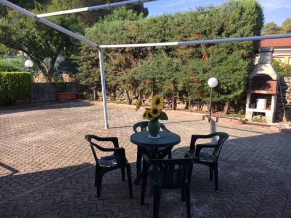 casa indipendente in affitto a Capaccio Paestum in zona Torre/Licinella
