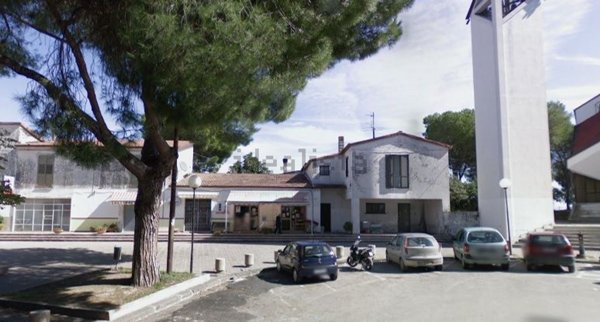 locale commerciale in affitto a Capaccio Paestum in zona Gromola/Foce Sele