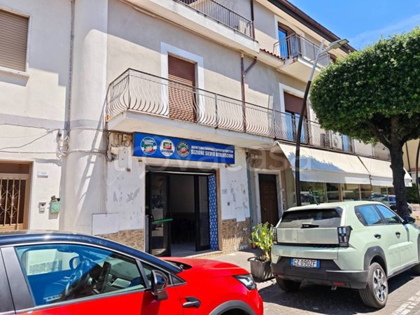 negozio in affitto a Capaccio Paestum in zona Capaccio Scalo
