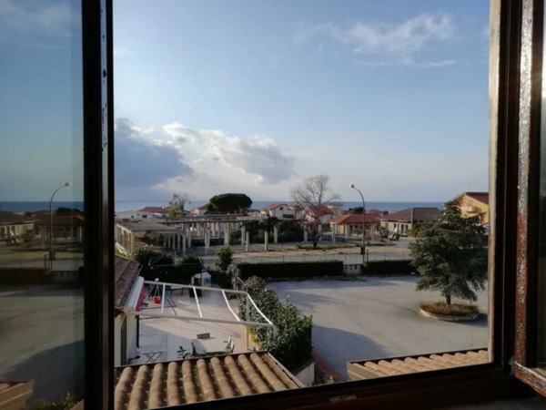 appartamento in affitto a Castellabate in zona Santa Maria