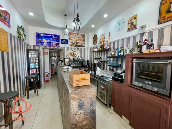 negozio in affitto a Castellabate in zona Santa Maria