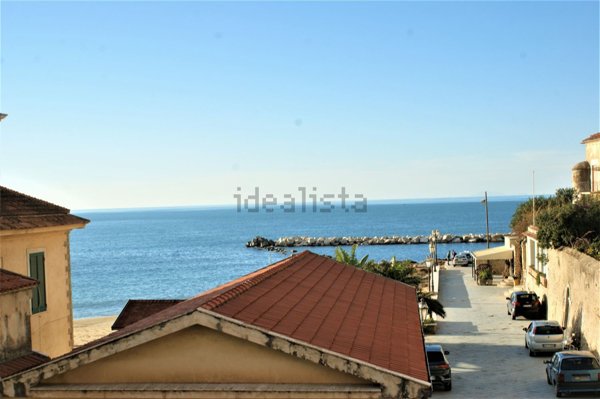 appartamento in affitto a Castellabate in zona Santa Maria